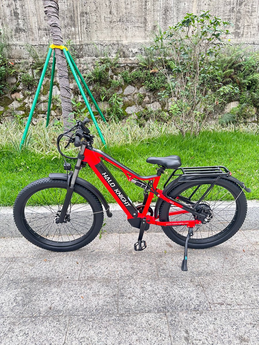 HALOKNIGHT_E's tweet image. Red in the wild. Power on demand.

HALO KNIGHT H03 🔥
48V | 1000W | 19.2Ah
Built to stand out. Built to perform.
#HALOKNIGHT #H03 #ElectricBike #PowerRide