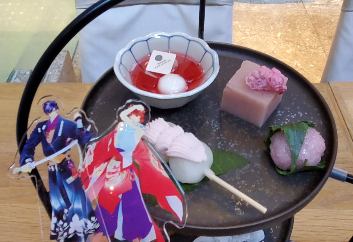 かなで tweet media