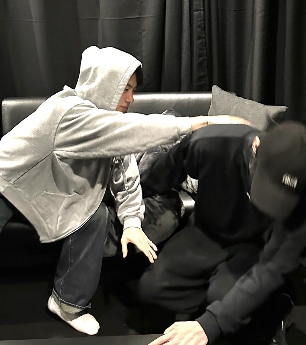 eret 🪭 tweet media