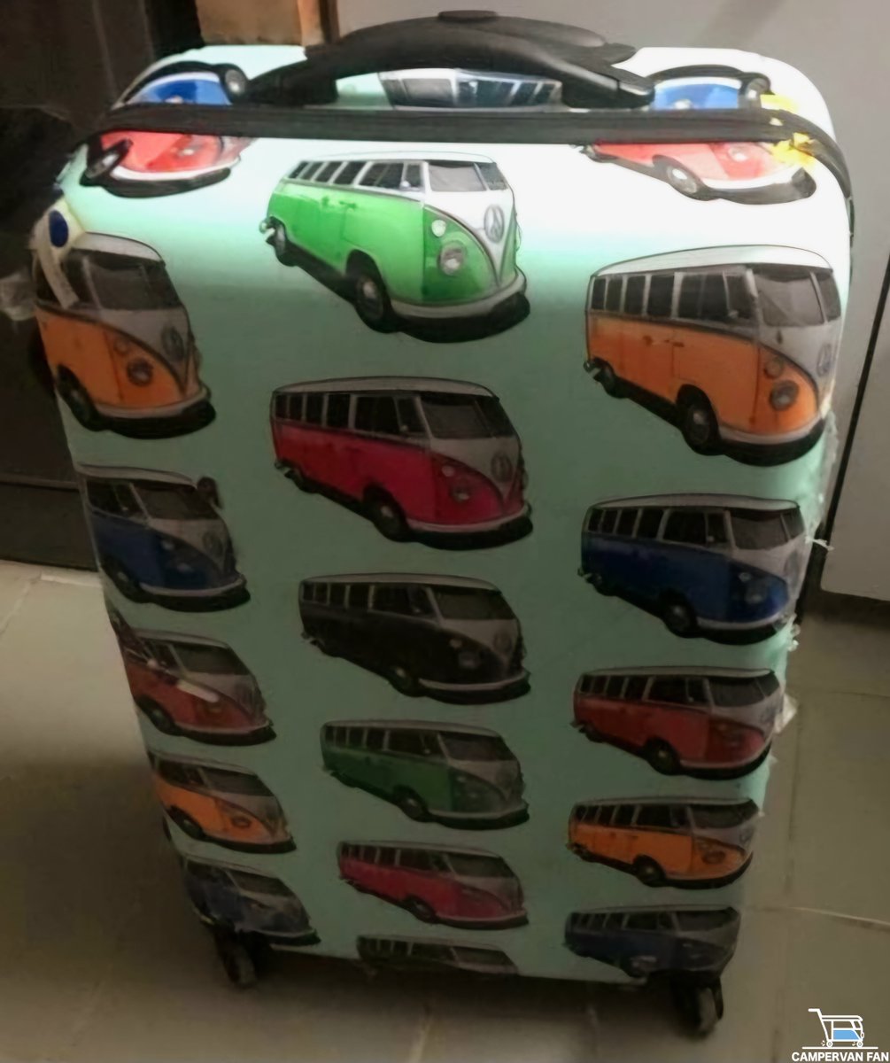 CamperFanPAGE's tweet image. Irwan Zainal packed and ready for an adventure with style! 🚐✨ #TravelInStyle