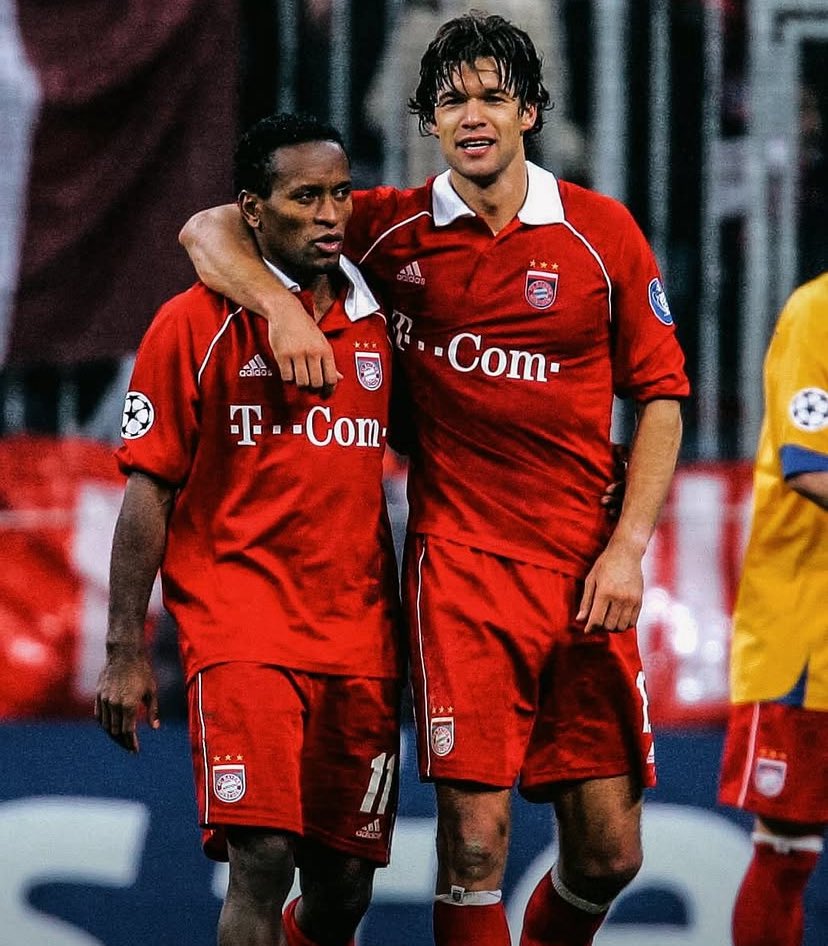 I can see Michael Ballack, who’s the other football legend?🤔