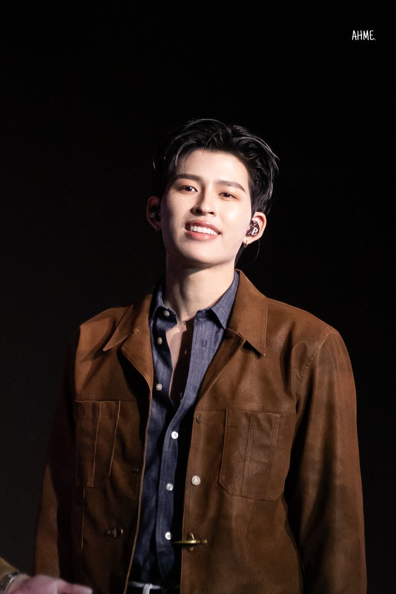 Rehearsal

#PondPhuwinRendezvousInMacau
#ppnaravit 
#ปอนด์ภูวินทร์