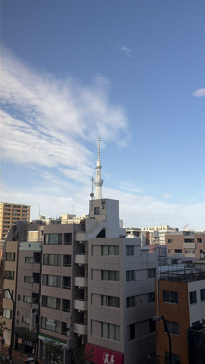 雨とトト tweet media