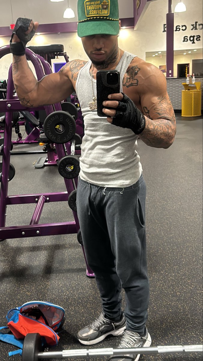 onlyfans.com/atm_deeroe