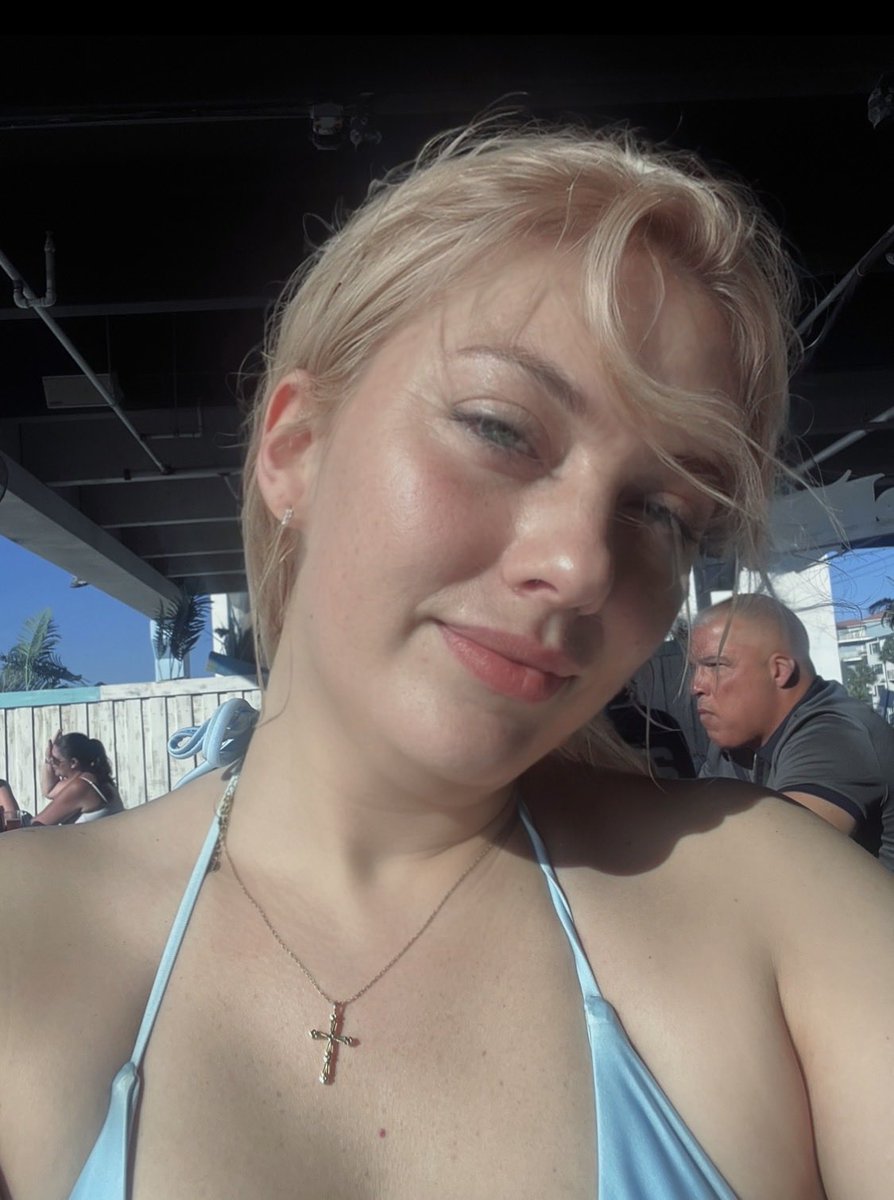 Karissa H tweet media