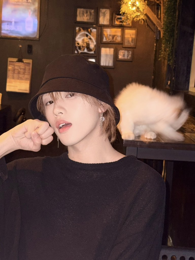 AM8IC_MEMBER tweet media