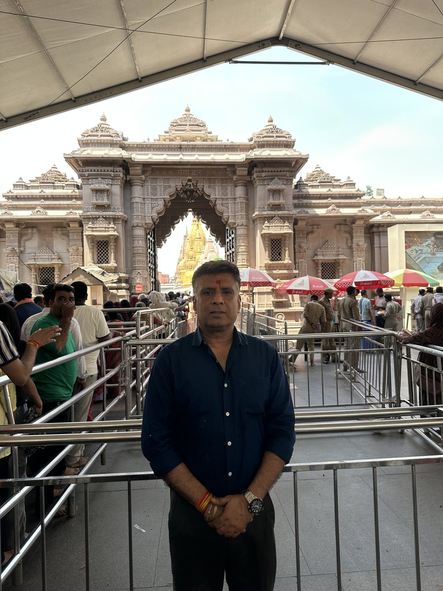 ShamsherSLive's tweet image. जय बाबा काशी विश्वनाथ 🙏 #Varanasi #KashiVishwanath