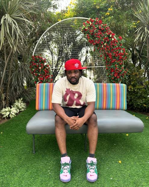 𝔼𝕤𝕞𝕒𝕣𝕥😎 tweet media