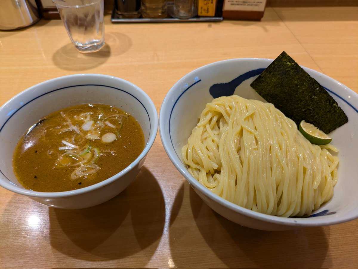 sopitz1115's tweet photo. ゴースカに向けてチャージ🍜 https://t.co/KD8B9Bmdwh