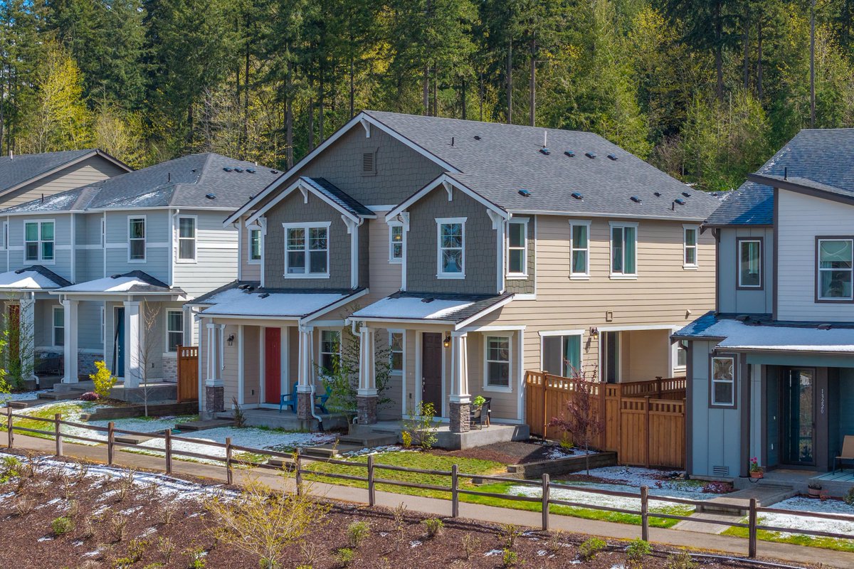 TorilSchoepfer's tweet image. Stunning Richmond American Homes resale!🔥

🏡 #OpenHouse Saturday!
📅 April 18, 1-3pm
📍 13218 192nd Ave E, Bonney Lake

Call/text Lisa for more info! 📲 253-222-6614

torilsellshouses.com/listing-detail…