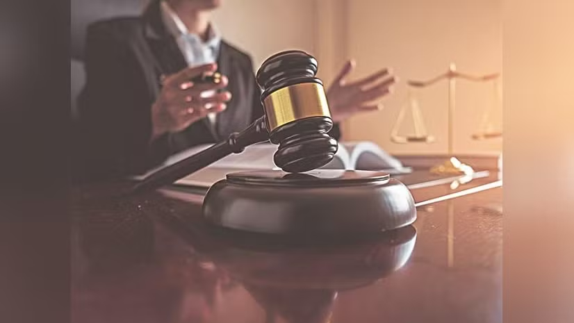 bsindia's tweet image. #NCLAT hears #JAL insolvency case as RP says #Vedanta was never declared top bidder, defends #CoC’s selection of #Adani plan amid dispute over bid value and process.

Read more: mybs.in/2g5QNdR | @Bmishra94