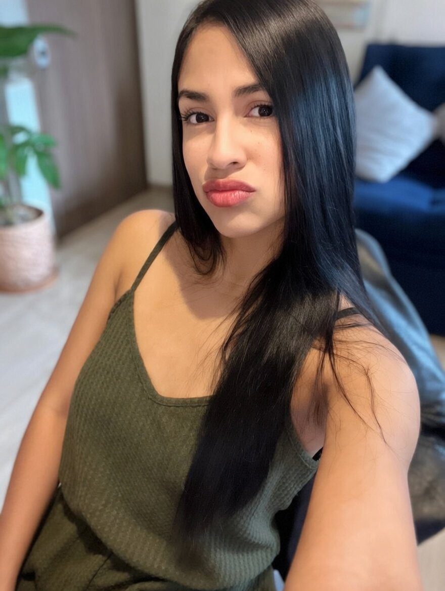 Benetti Anna👠 tweet media