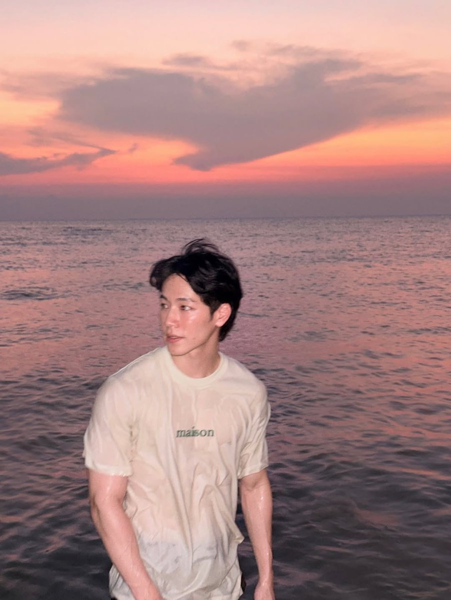 ร้อยตำรวจเอกเป็ดย่าง** tweet media