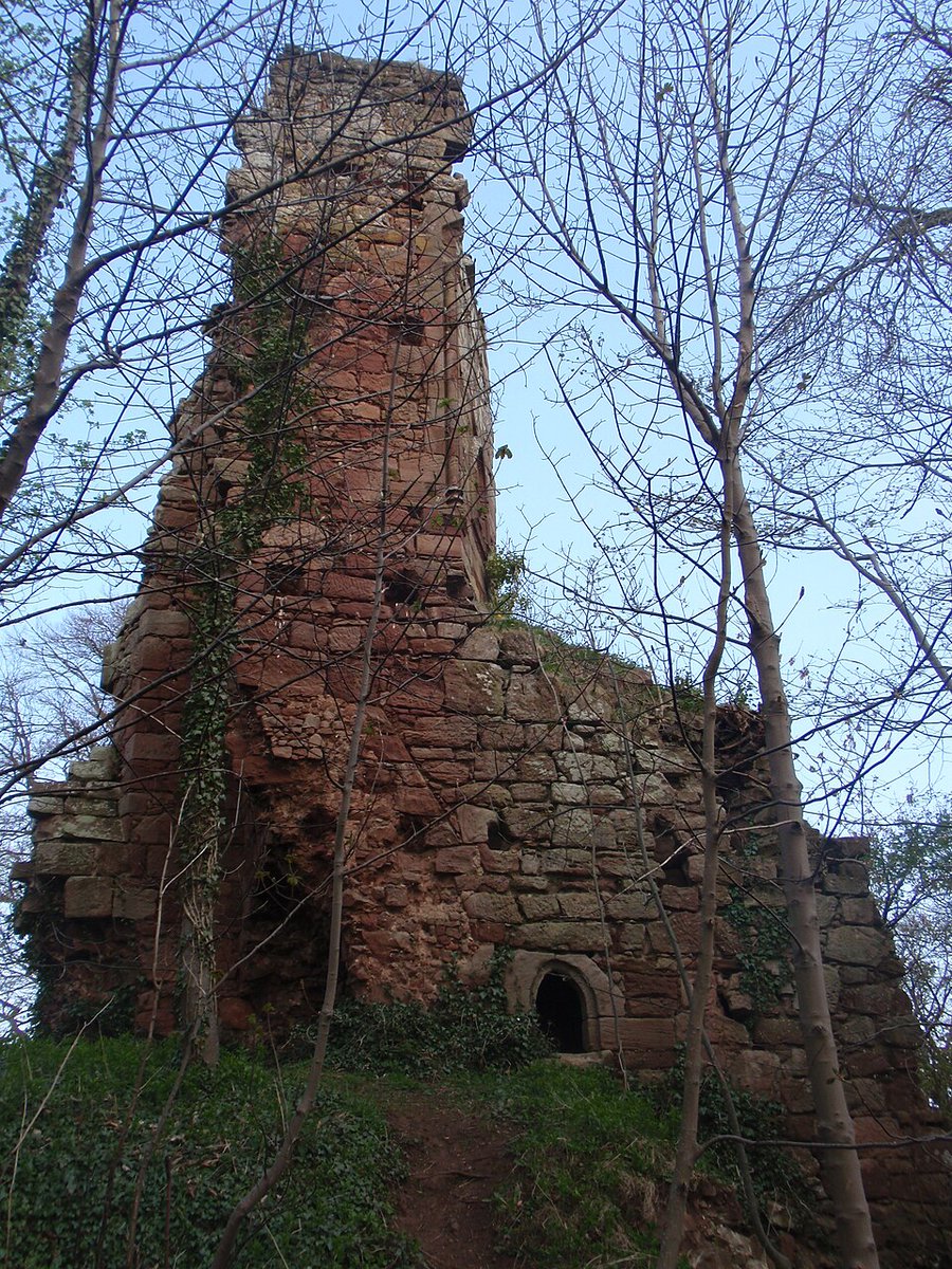 BardCumberland's tweet image. Yester Castle, built by Hugo de Giffard. The castle was built over an entrance to Hell and the builders were an army of Goblins. The only remaining structure is the subterranean Goblin Ha'

more in my "Folklore of Scotland"
folkloreofscotland.com

#bookwormsat #Scotland