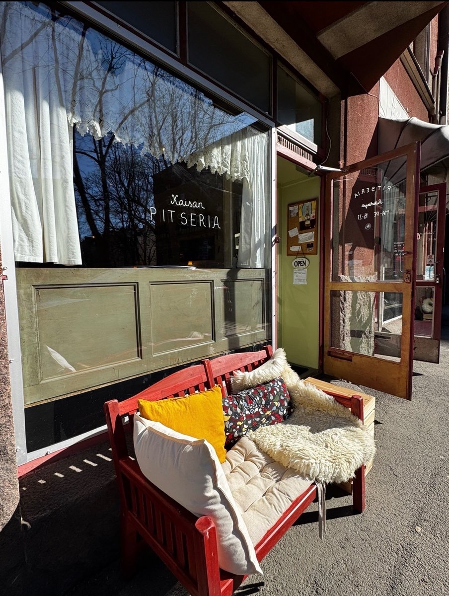 BSapag's tweet image. The art of slow.

#Helsinki #Finland #Ullanlinna