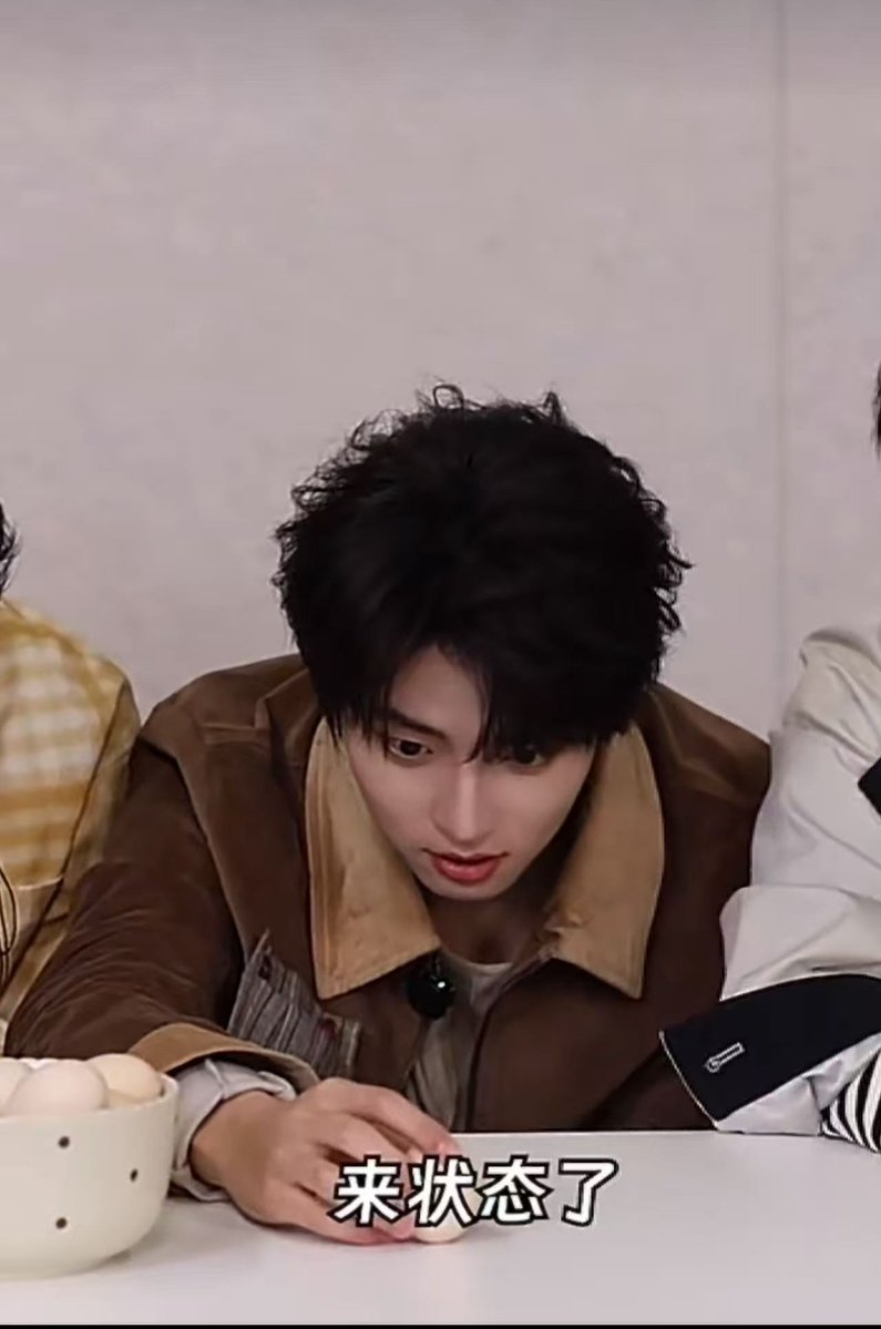 豚草馒 tweet media