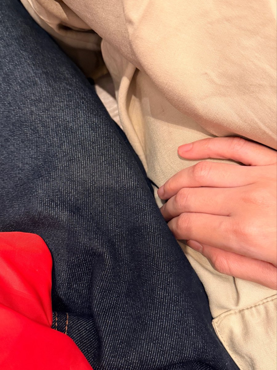 mimudotp's tweet photo. #วันนี้แอปเปิ้ลมิ้มคุยอะไรกัน

พี่แอป : (นั่งดูรีลโทรศัพท์มิ้ม) หนูส่งลิ้งค์มาเร็ว
พี่แอป :  ใครส่งอะไรมาเนี่ย (เปิดโทรศัพท์ตัวเอง)เห้อ น้องมิ้มชอบส่งอะไรมาให้พี่อยู่เรื่อยเลย

เอ้า 🤛🏼🤛🏼🤛🏼🤛🏼🤛🏼🤛🏼🤛🏼🤛🏼🤛🏼 เดี๋ยวเจอหมัดผึ้ง https://t.co/Mc4Z3qt7iZ