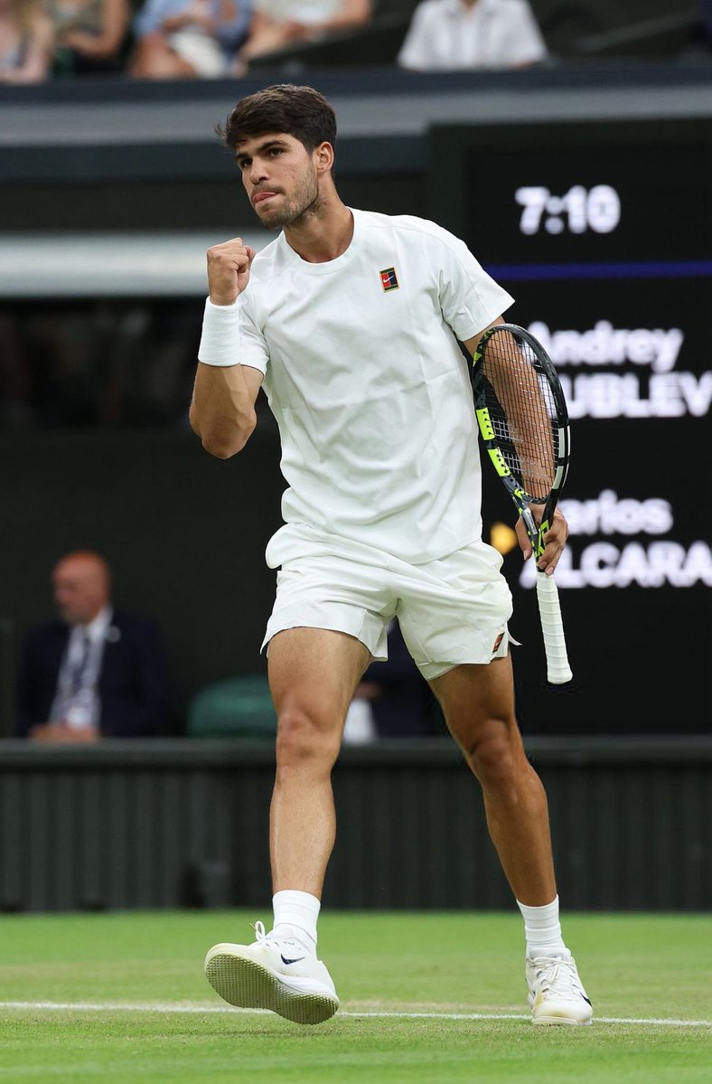 pi 👾💨 tweet media