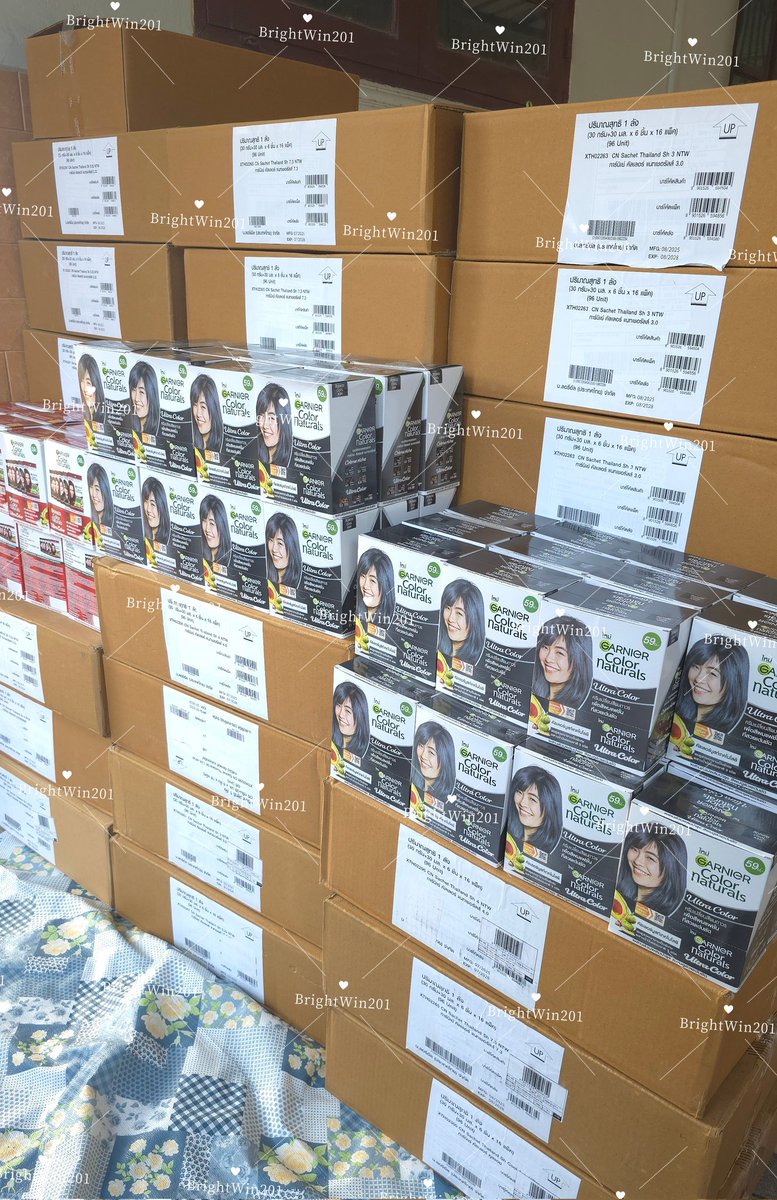 BrightWin201's tweet photo. เคลียร์บิลลูกค้าฝากหิ้วบิลรอบ 1 เรียบร้อย 🥲 ปวดหลัง // รอบ 2 รอเคลียร์อาทิตย์หน้า 
#GarnierSummerXPondPermpoon
#ppnaravit https://t.co/tV8GRaUKPd