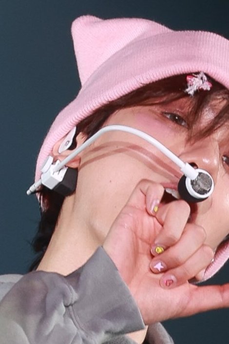 guy in mourning 🍋 tweet media