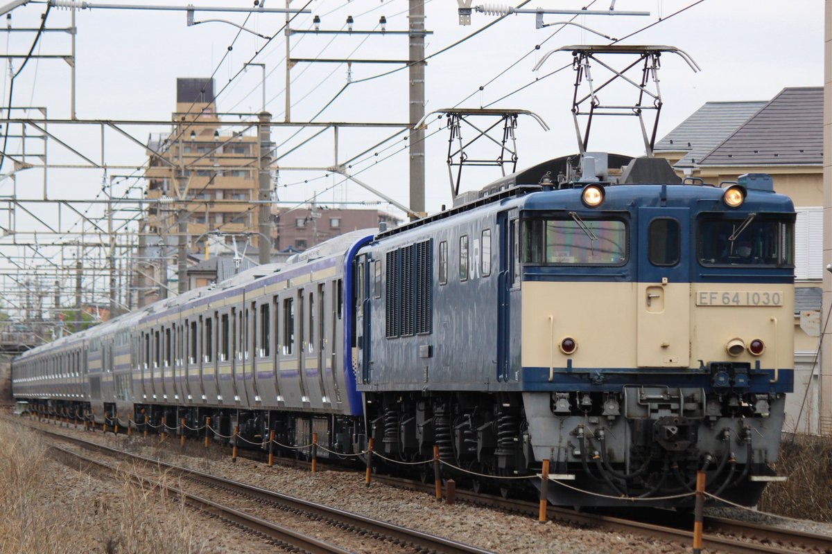 temmabashi's tweet photo. EF64 1030 👋 https://t.co/edNKj0fCXE