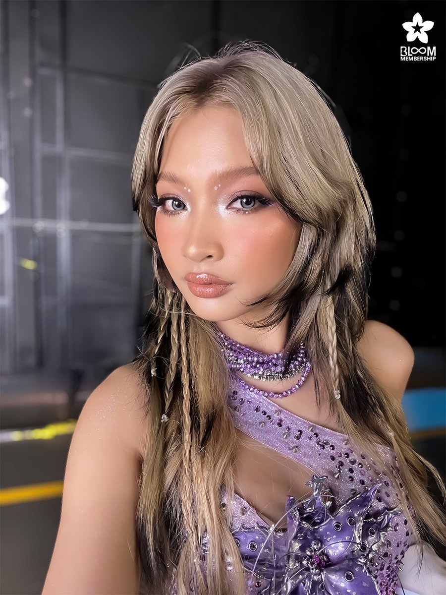 colet on weverse 💬 tweet media