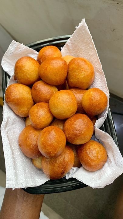 osama ✰ tweet media