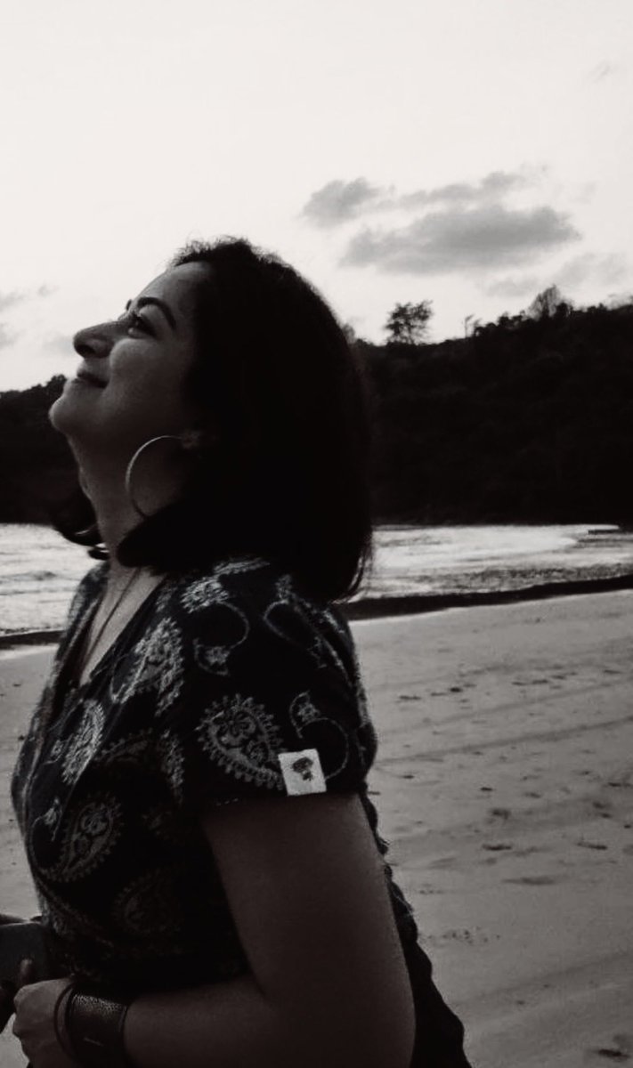 asase_art's tweet image. In my #letters to you it was in a circular #loop to match your #words of flattery. All this #seafoam lost credits to vanish when wisdom whales came by.
#vss365