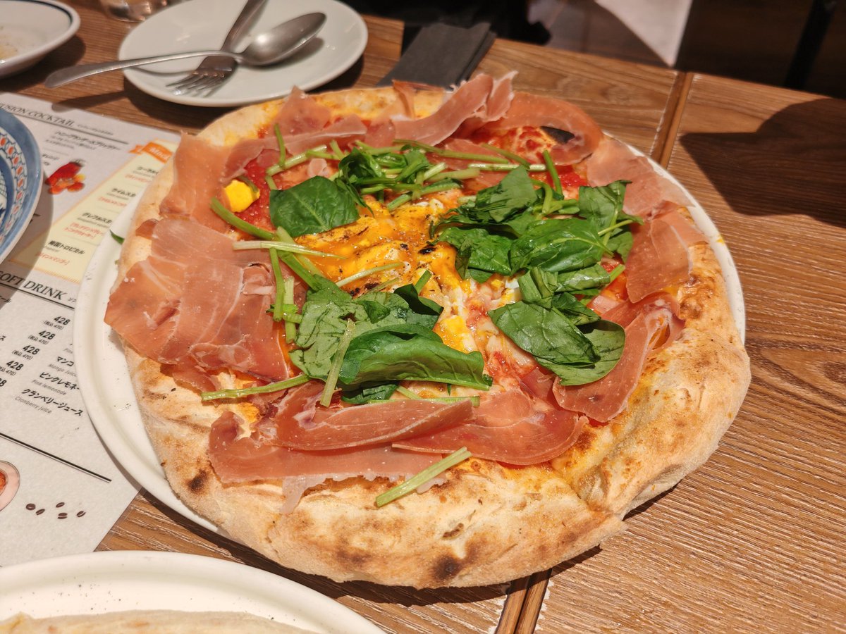 あっきー tweet media