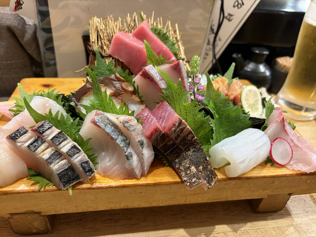 okfarmtim's tweet photo. 元漁師の同僚に連れてってもらったけど魚ってこんな美味しいんやなってはじめて思った https://t.co/xTKKa9qY26