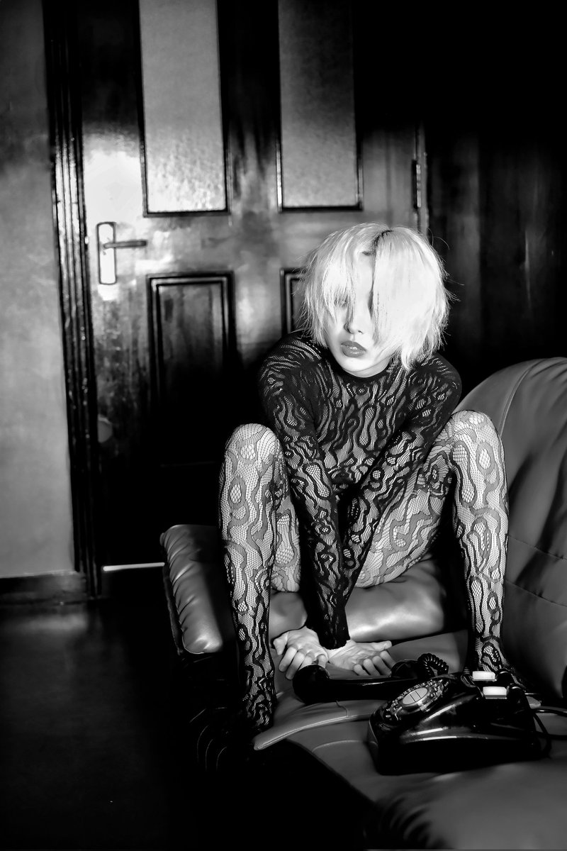 silencio_paso's tweet photo. 「東京03」

#ポートレート
#portrait https://t.co/fZZ3dHcz2F