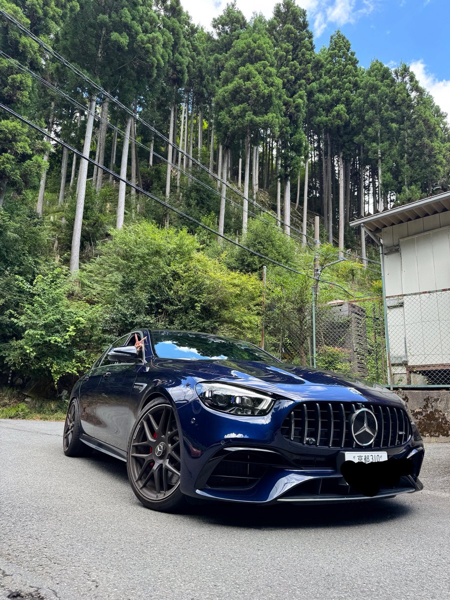 LS500_LC300's tweet photo. ウルス死んでから
面白い車乗ってない
早く乗りたい〜 https://t.co/XxCpSRb487