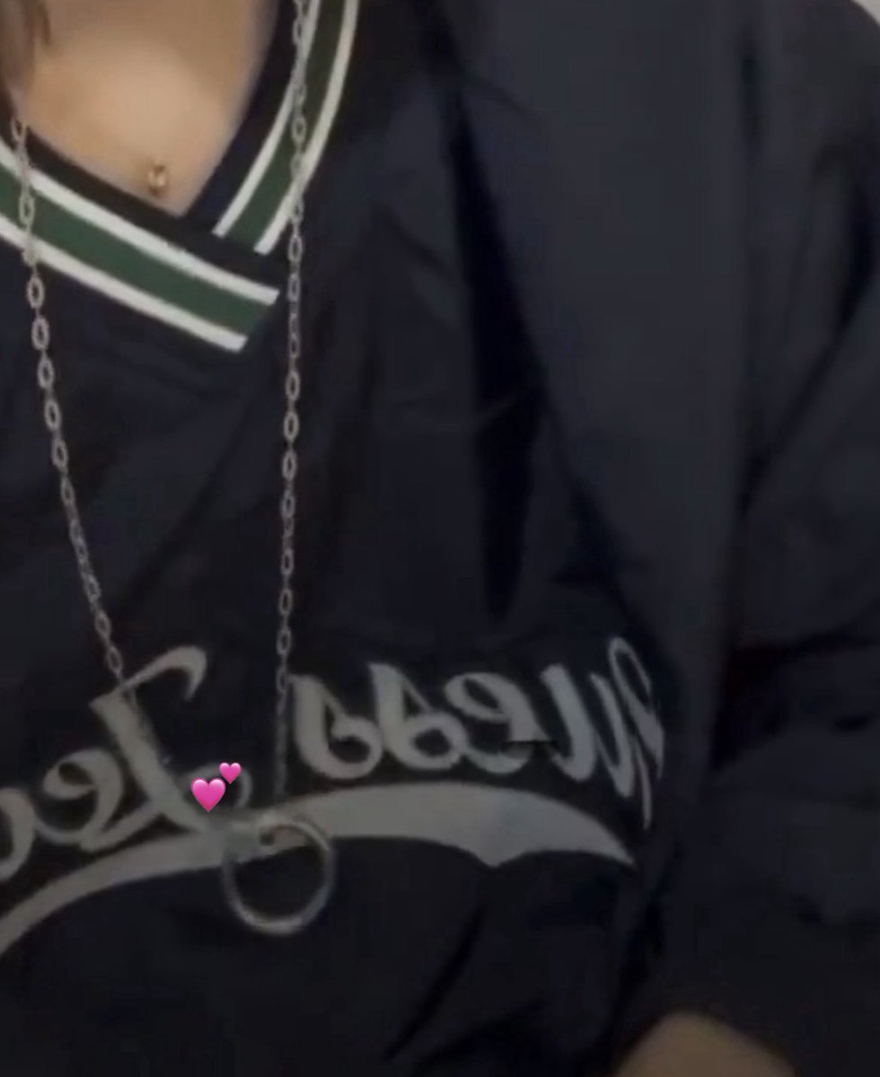 ⛦ shadow tweet media