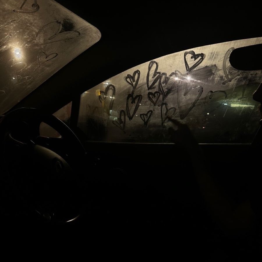 jade t. laurent tweet media