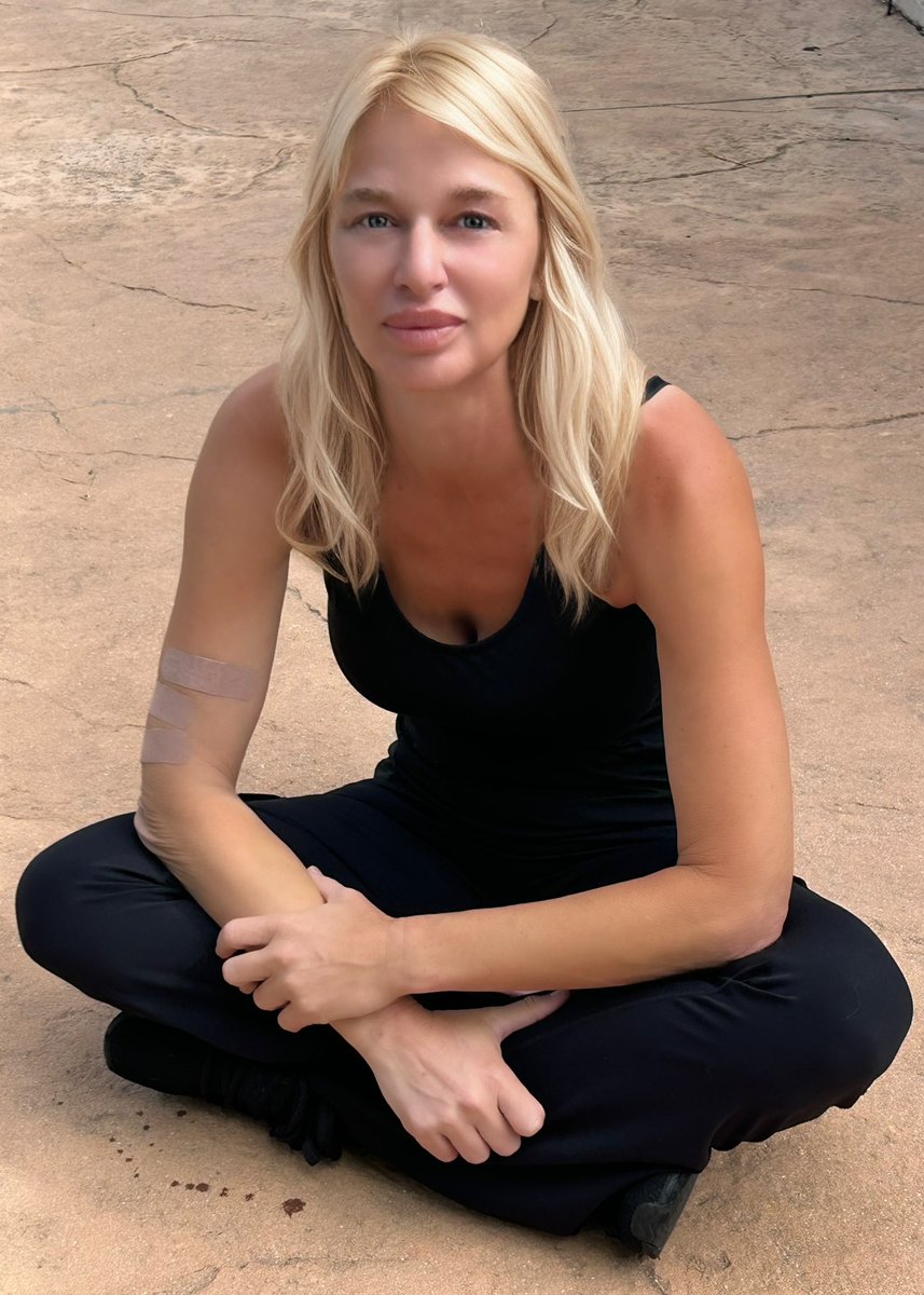 London River tweet media