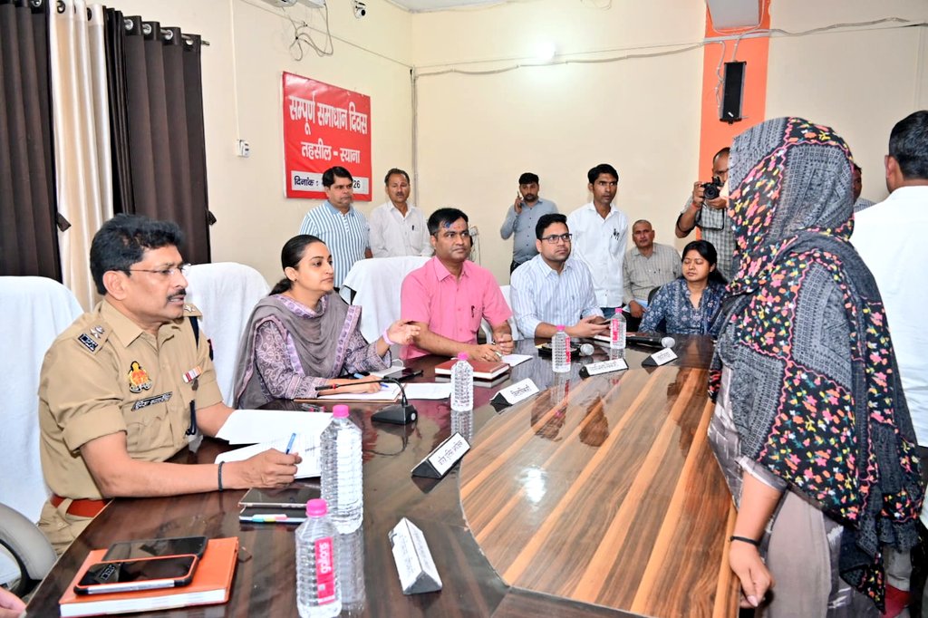 DM Bulandshahr tweet media
