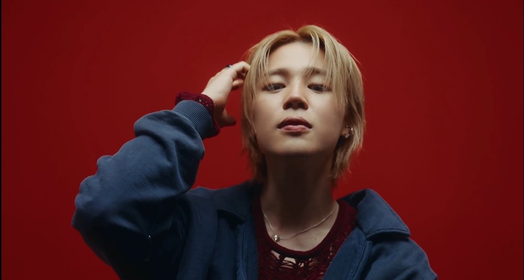 JIMIN WE WANT THAT VIDEO PLEASE 😭

👤Q: When I listen to your solo music, songs like “Be Mine,” or “Who,” I can hear your background as a dancer. I feel like it plays into the rhythms of the songs, and the way that you sing. Do you see that as well, that interplay?

🐥JM: When I