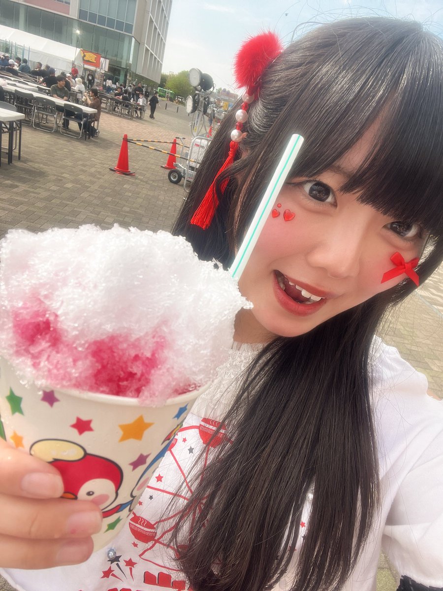 神楽坂りえる　メノニューイヤー tweet media