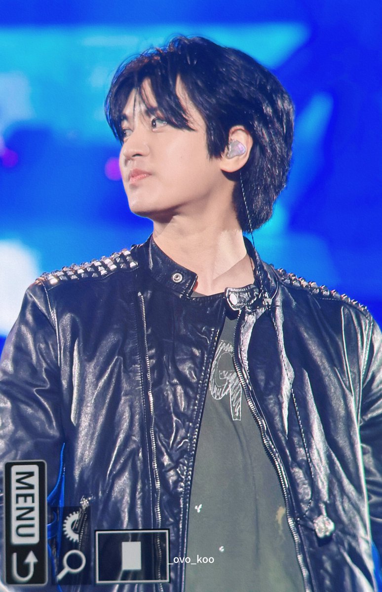 260418 JJ50th #아이콘

#바비 #찬우
#BOBBY #CHAN #iKON