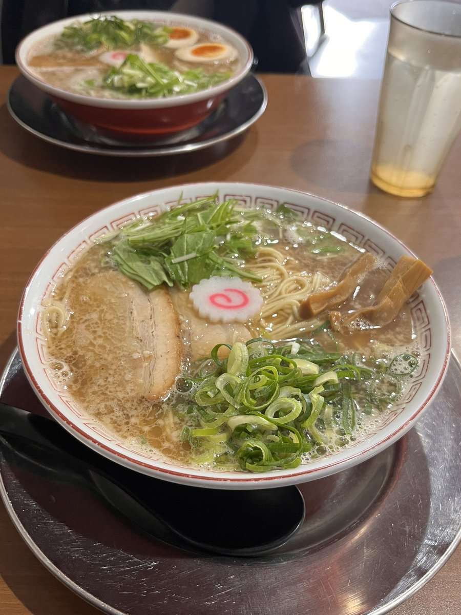 mtb_brz's tweet photo. 遠征DAY2
ラーメン食って魚釣ってラーメン食った https://t.co/rrDfE1kAeq