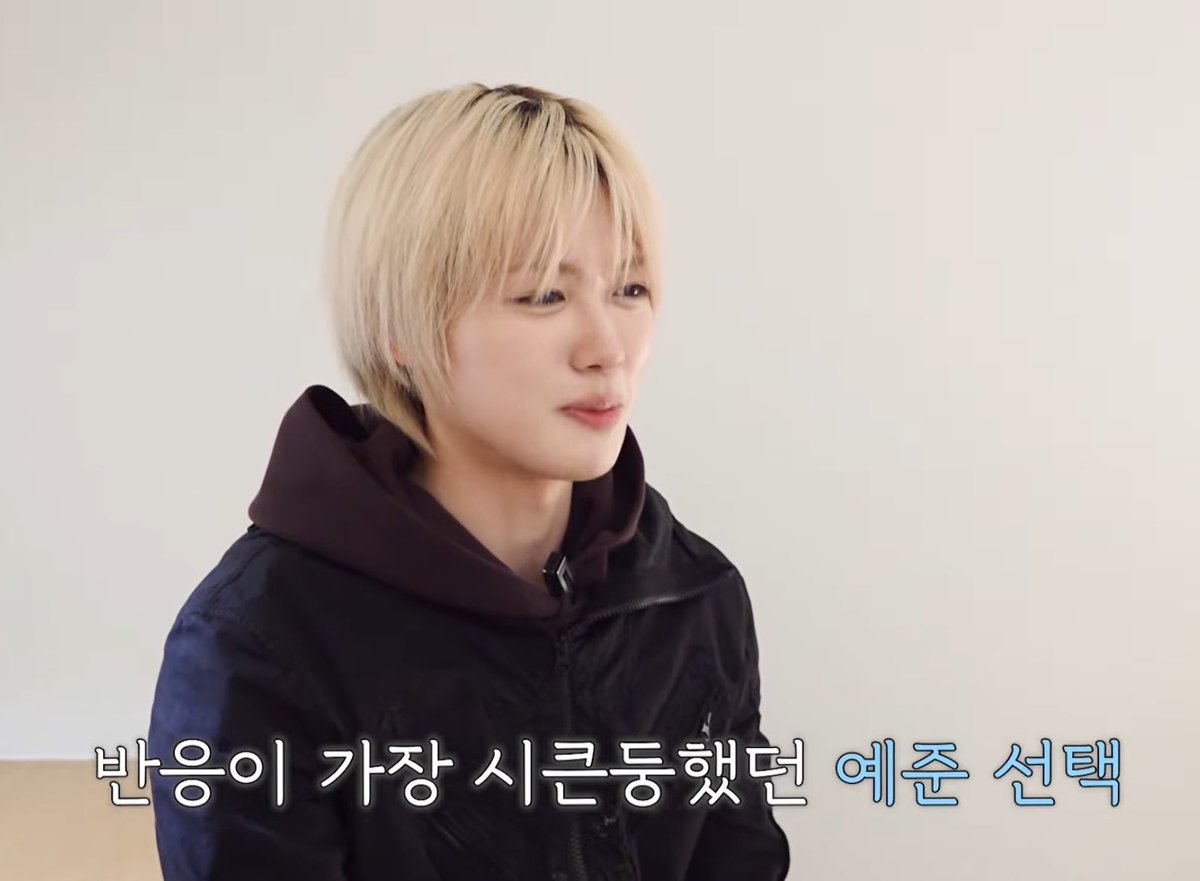 vnuoxz_'s tweet photo. 전편에서 그렇게 신경쓰더니 결국은 본인 남친들 선택하셧네.. https://t.co/46KobJtzj5