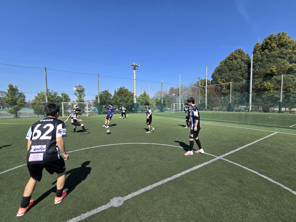 fuji23jp_new's tweet photo. F's GAME 公開練習⚽お知らせ
日時: 4/19 日曜日12:00-14:00
場所: ミズノフットサルプラザ調布

#FsGAME 
#人力舎
#粕川造園
#鳶髙木
#アース運輸
#STEPJAPAN
#GOLAZO
#オートガレージROM 
#TJT 
#ライズ工業 ←New https://t.co/FhX1u5GcAR