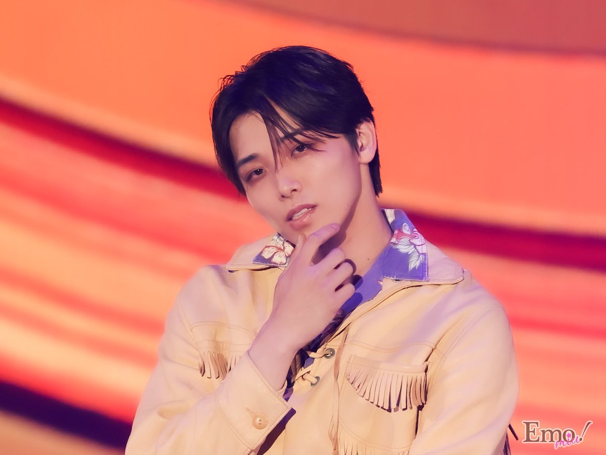 Emo!miu／エモミュー tweet media