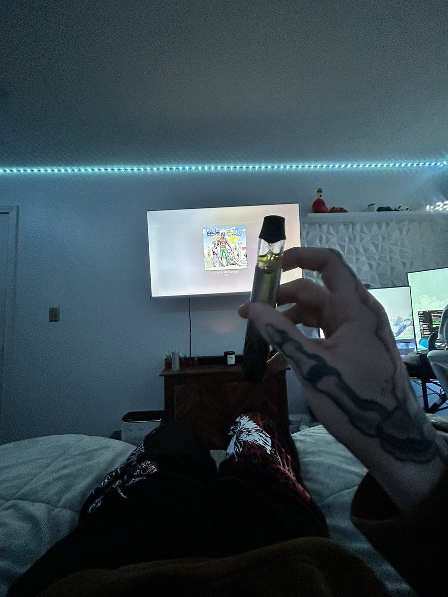 Vmpvyr tweet media