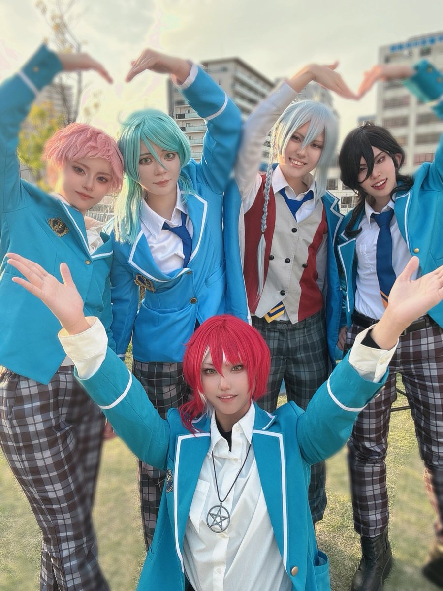 ひげ茶. tweet media