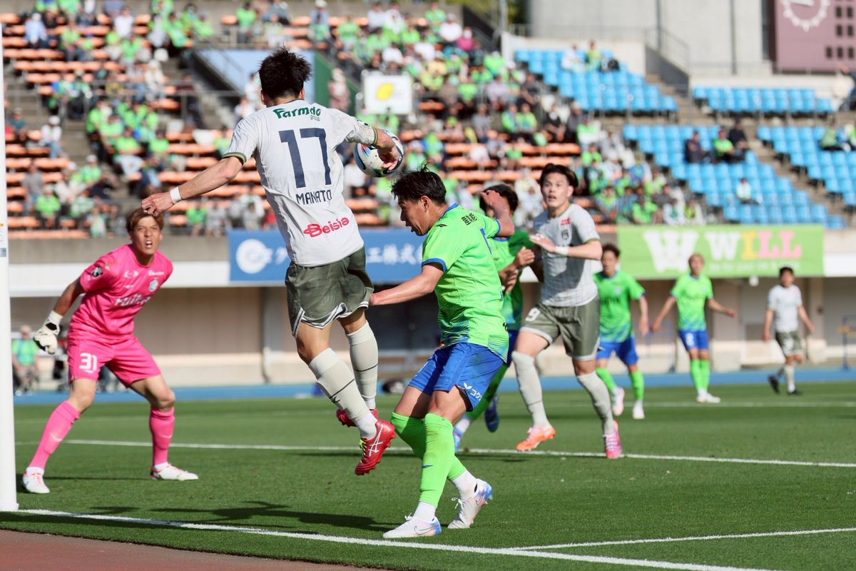 hyakumana_17's tweet photo. .
みんなで掴んだ勝利!
次こそ決めきります。
そして次も勝ちましょう!!💪
毎試合熱く一緒に戦ってくださり
ありがとうございます!!
戦い続けます!!
#thaspa
#ザスパ群馬 https://t.co/mOPZKIsJa2