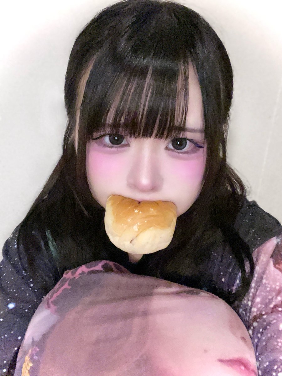 紫崎りお tweet media