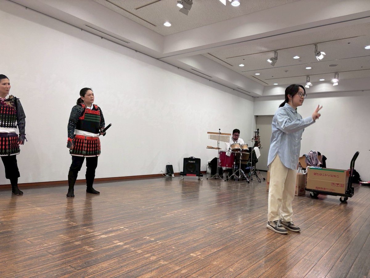 屑屋あず tweet media