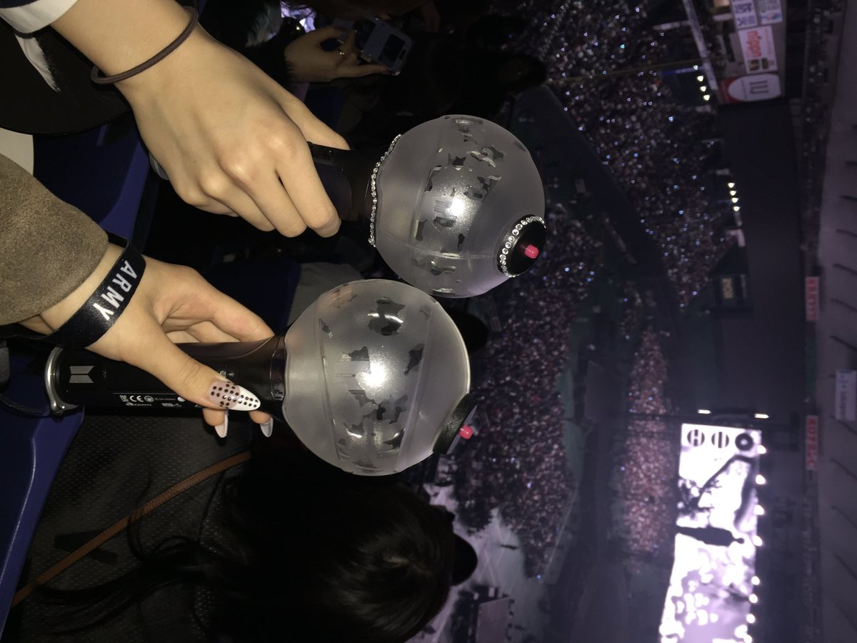 rzigx1's tweet photo. 20260417💣💜💜 https://t.co/V8pXV0tTnU