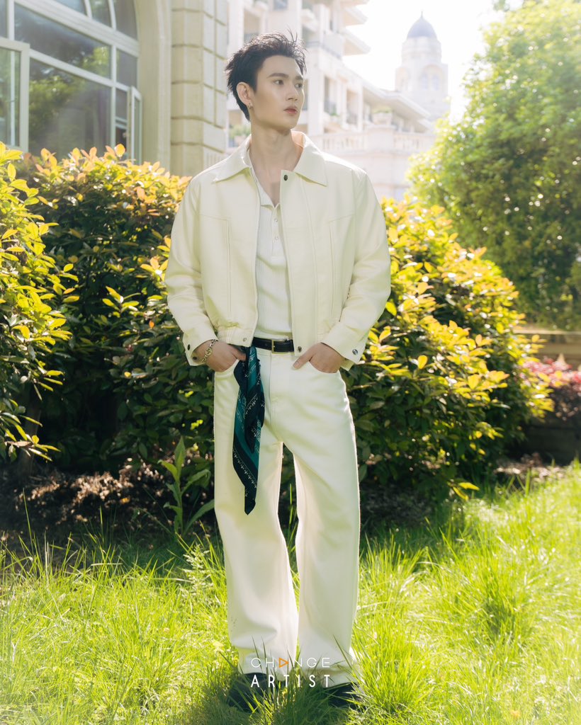 CHANGE ARTIST tweet media